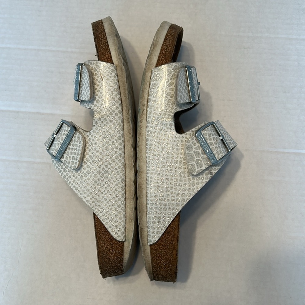 Birkenstock Arizona Sandals. Size 9-9.5 - Picture 5 of 14